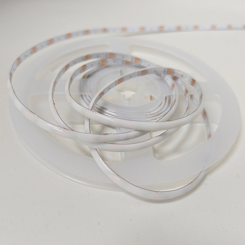 COB LED traka s mijenjajućim bojama, duljine 5 m, širine 6 mm, dostupne širine 3/4/5 mm, 120/160/200 LED, WS2812, 5V, model 0807