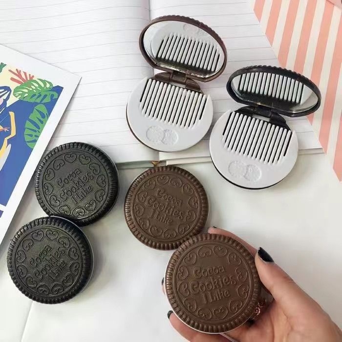 Oreo čokoládové sušienky kozmetické zrkadlo, prenosné mini skladacie