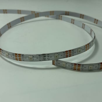 IP65 povrchovo montovaný RGB LED pás s 30 LED-diódami, SK9822, 5V, dekoratívny, s dynamickým osvetlením 5050 RGB