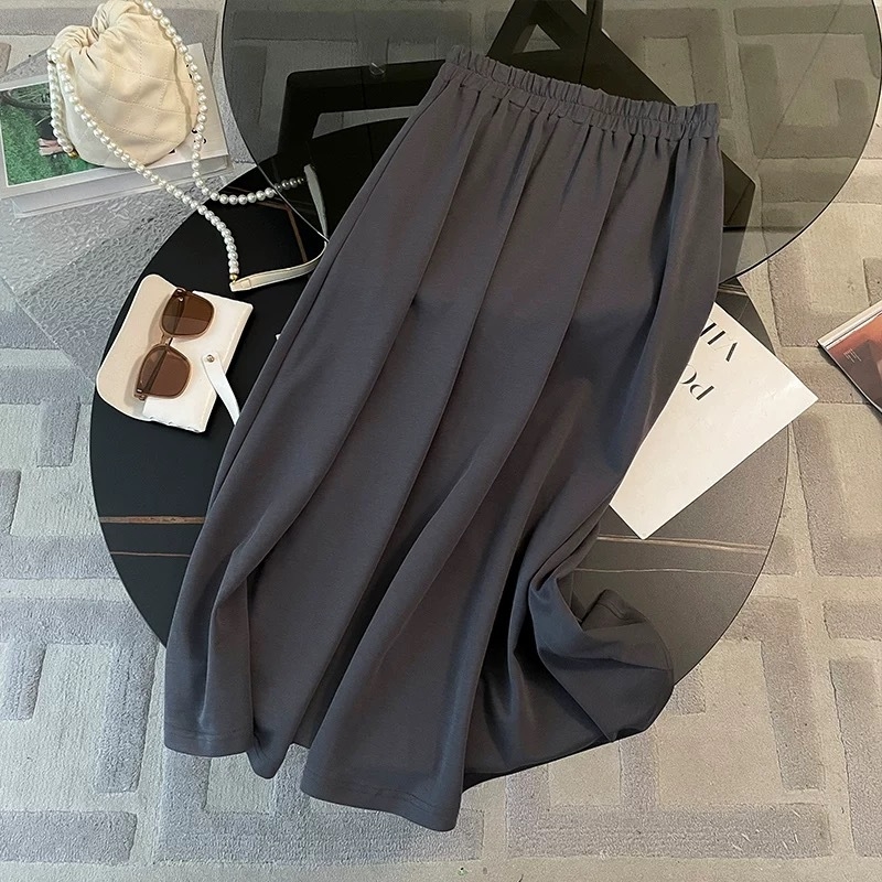 Letný dámsky dvojdielny set so sukňou — casual móda, elegantný, jednoduchý, zoštíhľujúci vzhľad