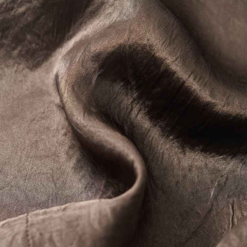 2026 leto tenká ice silk sukňa s pružným pásom, textúrovaná povrchová úprava, A-liniový strih, stredná dĺžka, jednofarebná dámska sukňa