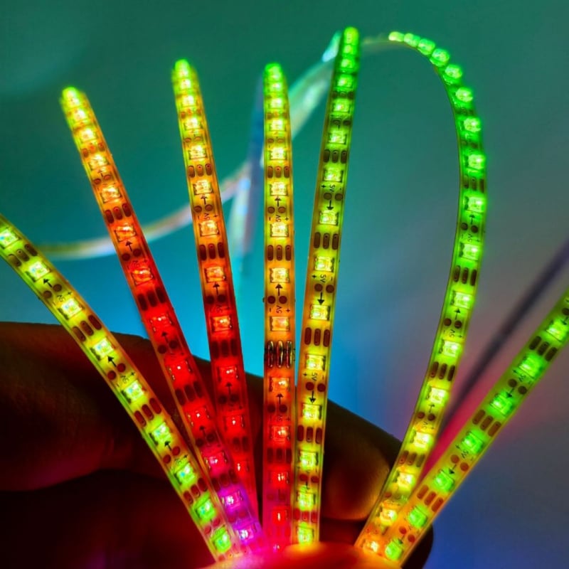 WS2812B 4 mm RGB LED pásik, 0807SMD, DIY programovateľný, flexibilný svetelný pás