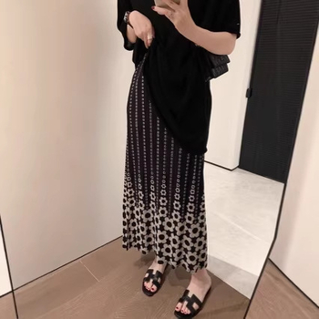2026 letné vintage kvetinový vzor midi sukňa so úzkym strihom, bočný rozparok, elegantný rovný strih