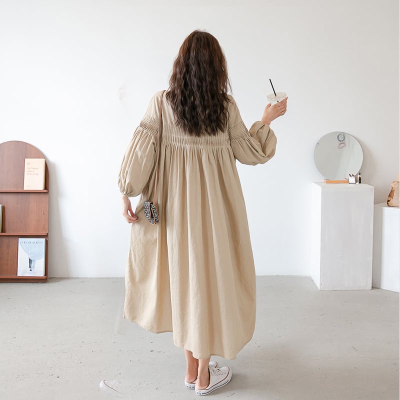 Tehotenské šaty na jeseň 2023 v štýle Hepburn, francúzska elegancia, stojací golier, dlhé rukávy, tkanina z bavlny a ľanu, hlavný materiál spandex 30–50%, dlhá sukňa typu princezna.