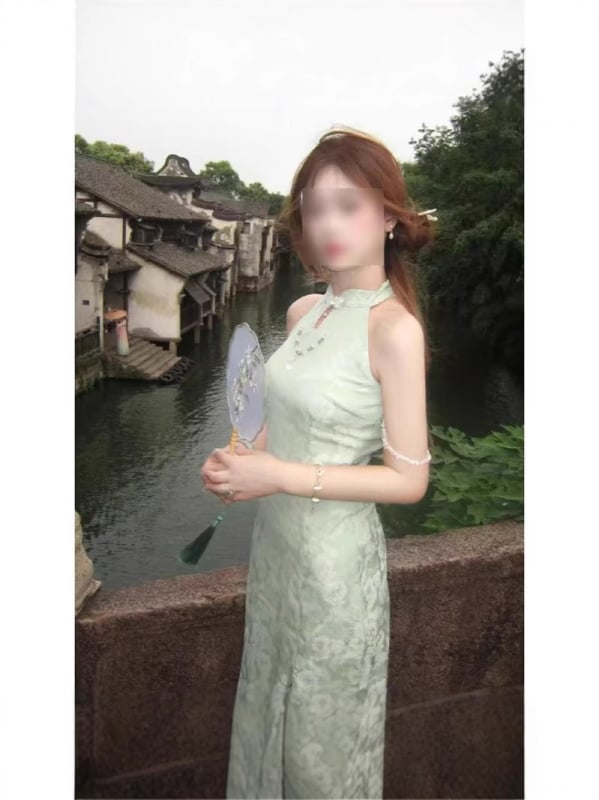 Nova kineska stilizirana cheongsam haljina s halter izrezom za žene ljeto, niskog rasta, luksuzan dojam, uski kroj, duga suknja uz bokove