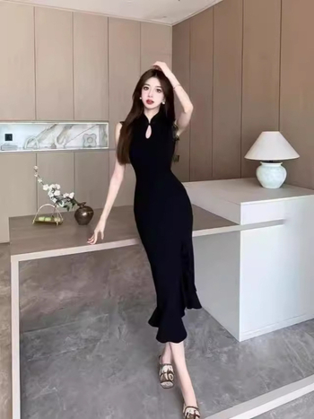 Sexy šaty bez rukávov s vysokým pásom v štýle cheongsam, so rozparkom a volánmi, retro, luxusné