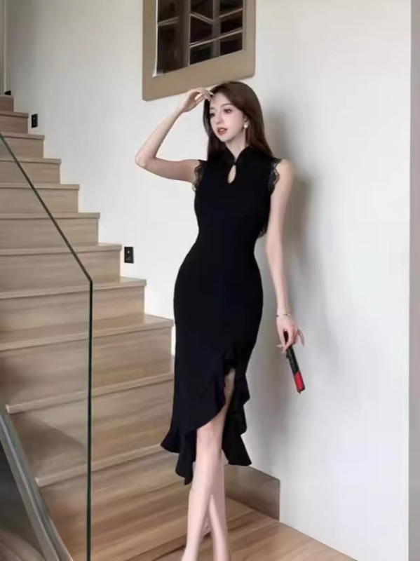 Sexy šaty bez rukávov s vysokým pásom v štýle cheongsam, so rozparkom a volánmi, retro, luxusné