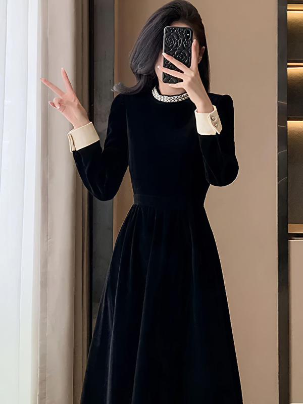 Hepburn štýlové velúr šaty s rukávmi v štýle košeľa, čierne dlhé šaty v A línii s okrúhlym výstrihom, elegantné