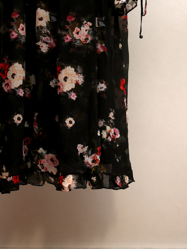 Dámske midi šaty s kvetinovým vzorom, elegantný dizajn, polyester, A-líniový strih