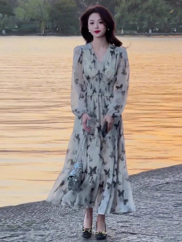 Dlhé šaty s motýľovým vzorom pre ženy, dlhé rukávy, francúzsky elegantný štýl, zvýraznený pás a výstrih do V