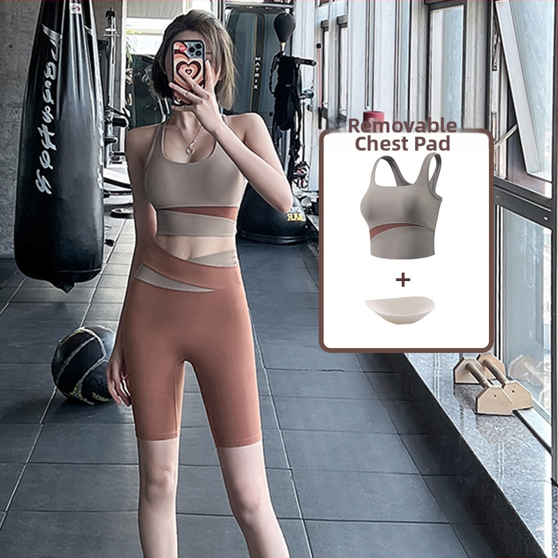 Dámska sada na vysokointenzívny tréning a jógu, bez rukávov, top s integrovanou podprsenkou a šortkami, plus veľkosť, zmes polyester-elastán