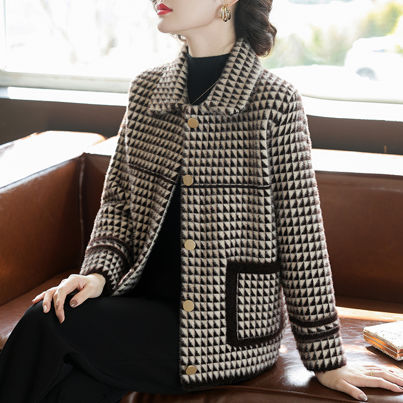 Ženska kratka jakna od mink velura, jesen/zima 2025, novi stil, elegantan gradski komad s uzorkom houndstooth