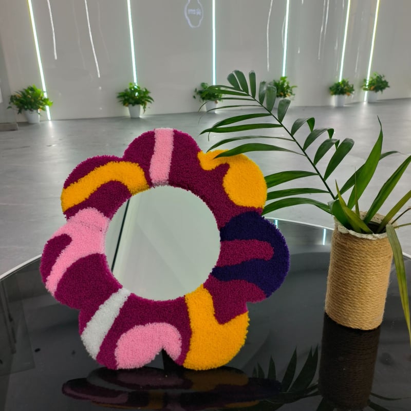 Oglindă de machiaj din catifea tufată, cu broderie florală, stil Instagram, decor de masă