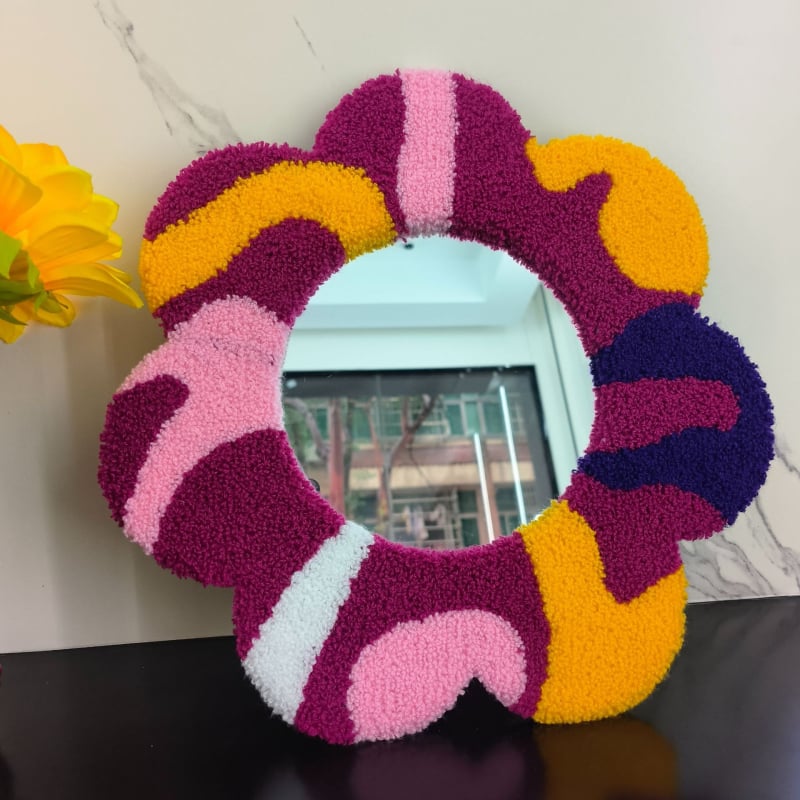 Oglindă de machiaj din catifea tufată, cu broderie florală, stil Instagram, decor de masă