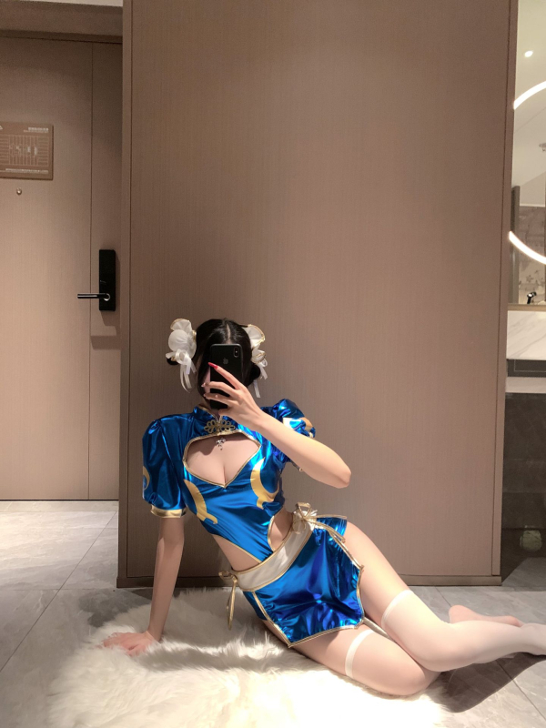Chun-Li cosplay: set cheongsam s rozparkom, anime Street Fighter štýl, inšpirované japonským nočným klubom