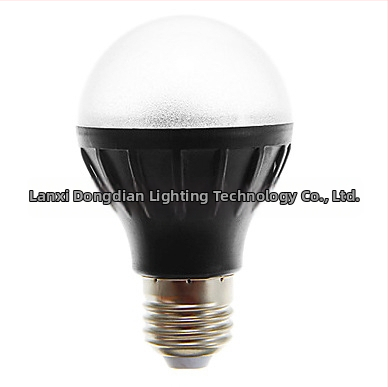 LED žiarovka E27, 5W, vnútorné osvetlenie, biele svetlo, energeticky úsporná, 330 lm, 120° lúč, IP65