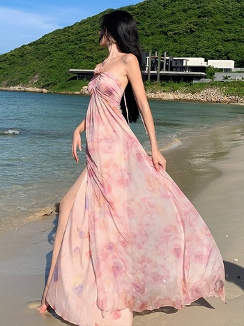 Λαμπερό φόρεμα με 3D φλοράλ σχέδιο και halter neck, ιδανικό για καλοκαιρινές διακοπές στην παραλία, midi γραμμή, Α-γραμμή.
