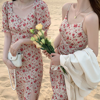 Φόρεμα midi φλοράλ chiffon, γαλλικού ύφους, V-λαιμό, ελαστική μέση, Α-γραμμή, κοντά φουσκωτά μανίκια, με σχίσιμο πλάι