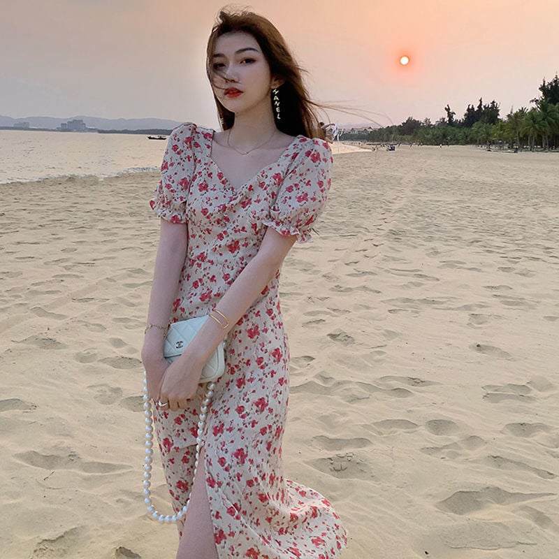 Φόρεμα midi φλοράλ chiffon, γαλλικού ύφους, V-λαιμό, ελαστική μέση, Α-γραμμή, κοντά φουσκωτά μανίκια, με σχίσιμο πλάι