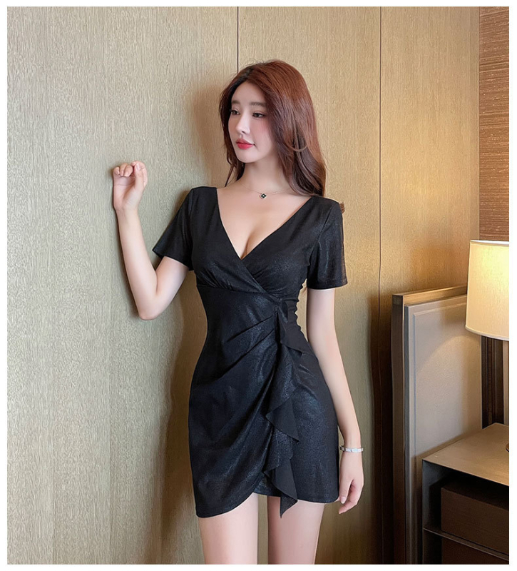 Rochie uniformă pentru personalul din cluburi de noapte și spa, decolteu în V, mâneci scurte, poliester respirabil – Model 8207