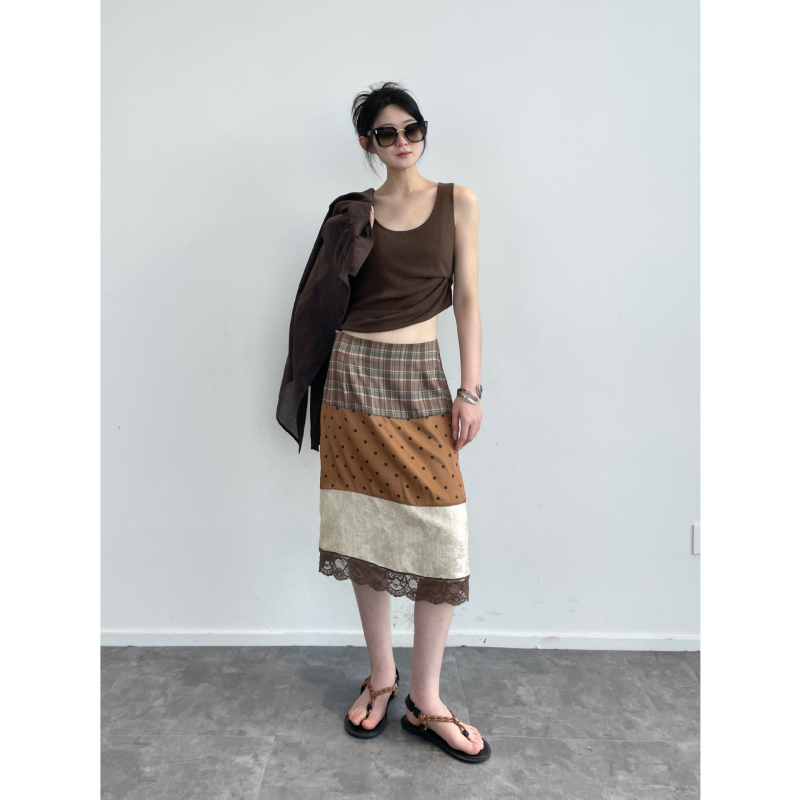 Γυναικεία φούστα midi σε καφέ απόχρωση, patchwork, draped, vintage στυλ, καθημερινή χρήση