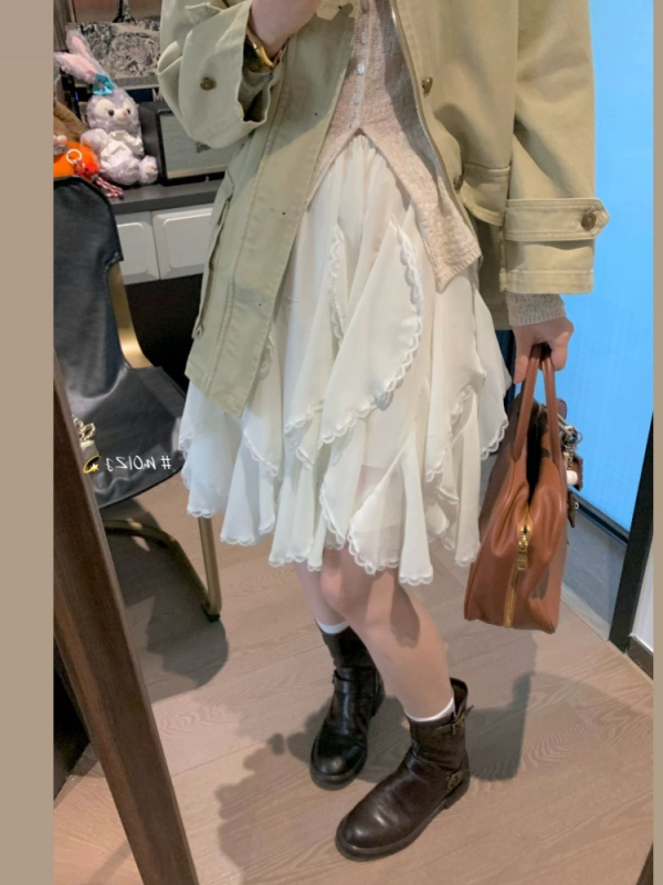 Γυναικεία φούστα chiffon με ακανόνιστα πέταλα και δαντελένια ραφή, midi, ελαστική μέση