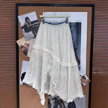 Jacquard midi φούστα με ακανόνιστο τελείωμα και δαντελένιες λεπτομέρειες