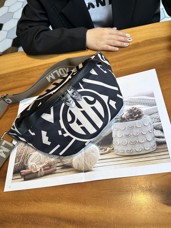 Ženska crossbody torba za struk s printom dumpling, modni trend 2025, lagana za casual outdoor