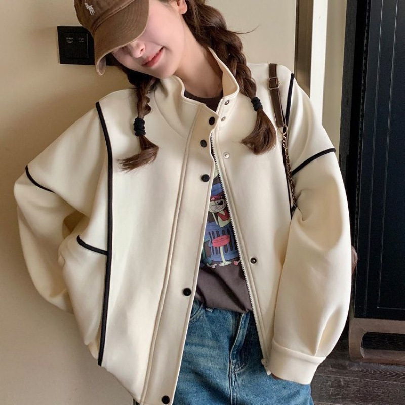 Γυναικείο baseball jacket για άνοιξη-φθινόπωρο για μικροσωματικές γυναίκες, με σταθερό γιακά, άνετη γραμμή, κοντό παλτό με επένδυση φλίς και ορατές ραφές