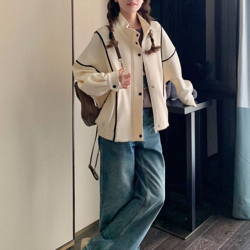 Γυναικείο baseball jacket για άνοιξη-φθινόπωρο για μικροσωματικές γυναίκες, με σταθερό γιακά, άνετη γραμμή, κοντό παλτό με επένδυση φλίς και ορατές ραφές