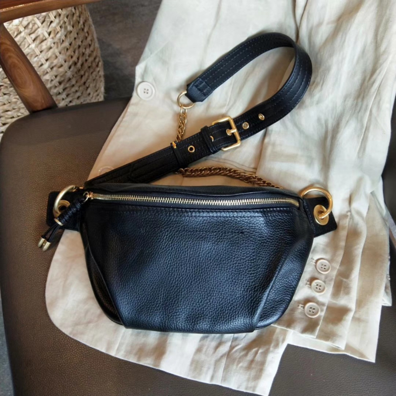 Γυναικεία τσάντα crossbody από δέρμα πρώτης ποιότητας, με φαρδύ ιμάντα και ρετρό αλυσίδα