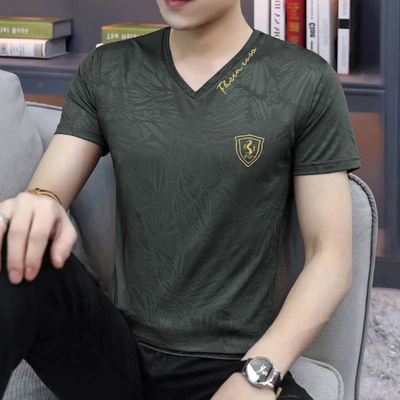Νέο αντρικό κοντομάνικο T‑shirt από ice silk με V‑λαιμό, χαλαρή γραμμή, ελαφρύ, διαπνέον και γρήγορο στέγνωμα.
