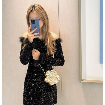 2026 nová kvetinová akrylová kabelka pre ženy, kabelka typu clutch s retiazkou, večerná taška