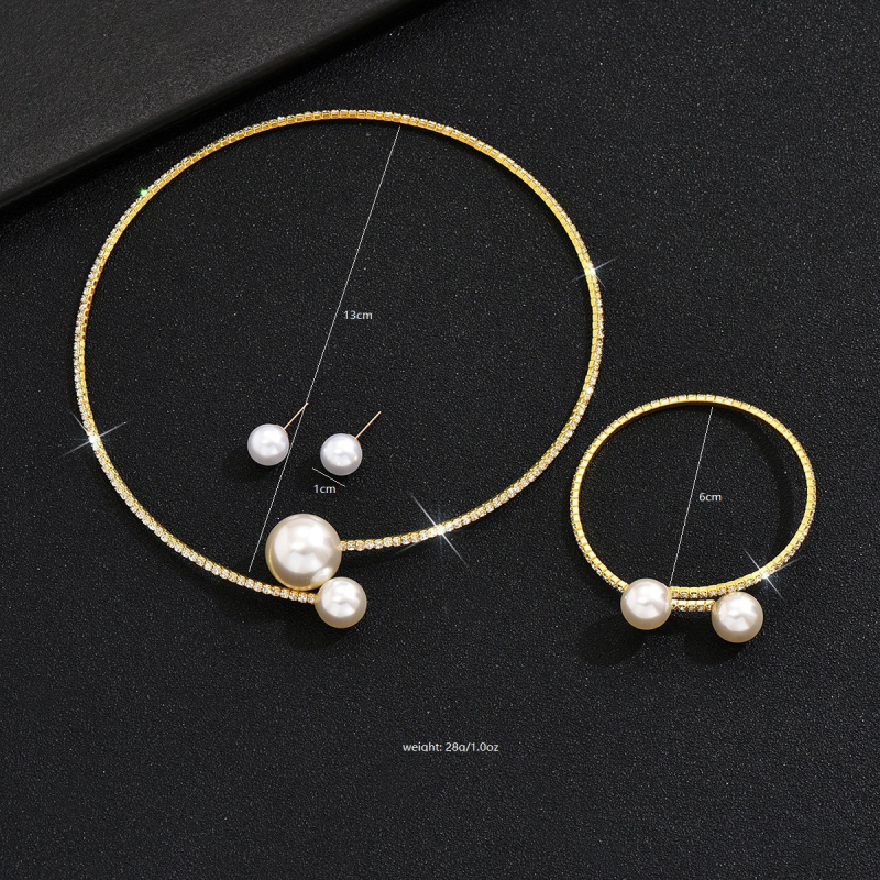 Choker με μαργαριτάρια και λαμπερούς λίθους, ρυθμιζόμενο βραχιόλι — σετ νυφικών κοσμημάτων
