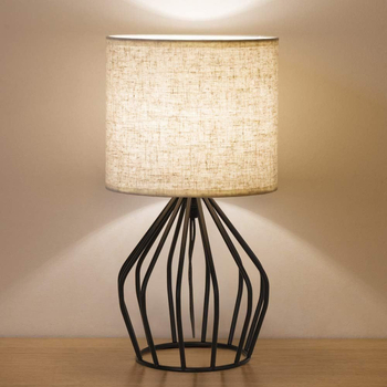 Stolná lampa s textilným tienidlom, americký štýl, útulná atmosféra pre obývaciu izbu, retro spálňu a hosťovskú izbu – nočné svetlo