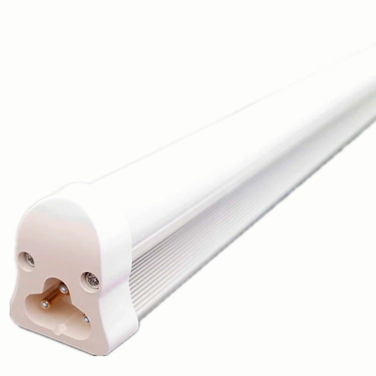 Τ5 ενσωματωμένο LED σωληνάριο RGB, μήκος 0.6 m, ισχύς 8 W, εύρος τάσης 85–265 V, 4500 K, CRI 80, IP30, αλουμινένιο σώμα, CE, ROHS, 66 LED