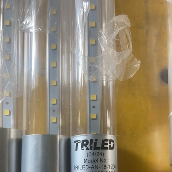 Τ8 LED σωλήνας, 1,2 m, υψηλής απόδοσης φωτισμός, εξοικονόμηση ενέργειας, κατάλληλος για εμπορικά κέντρα, γραφεία και εργαστήρια