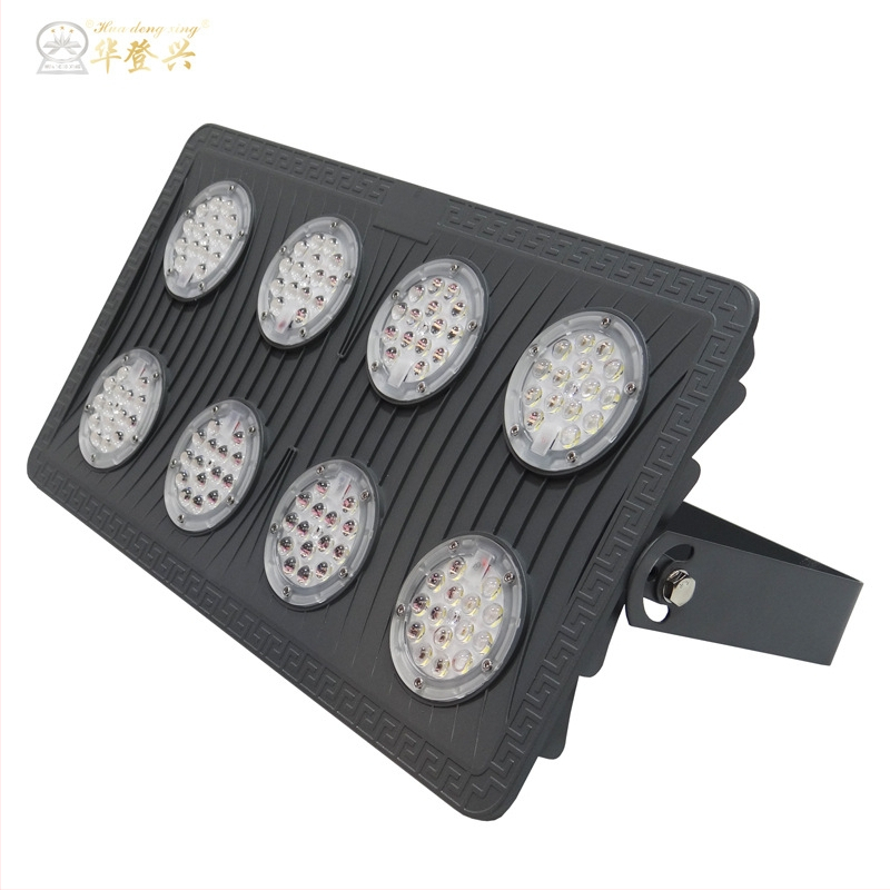 Prispôsobený LED floodlight housing v Maserati štýle – sada 50W-600W