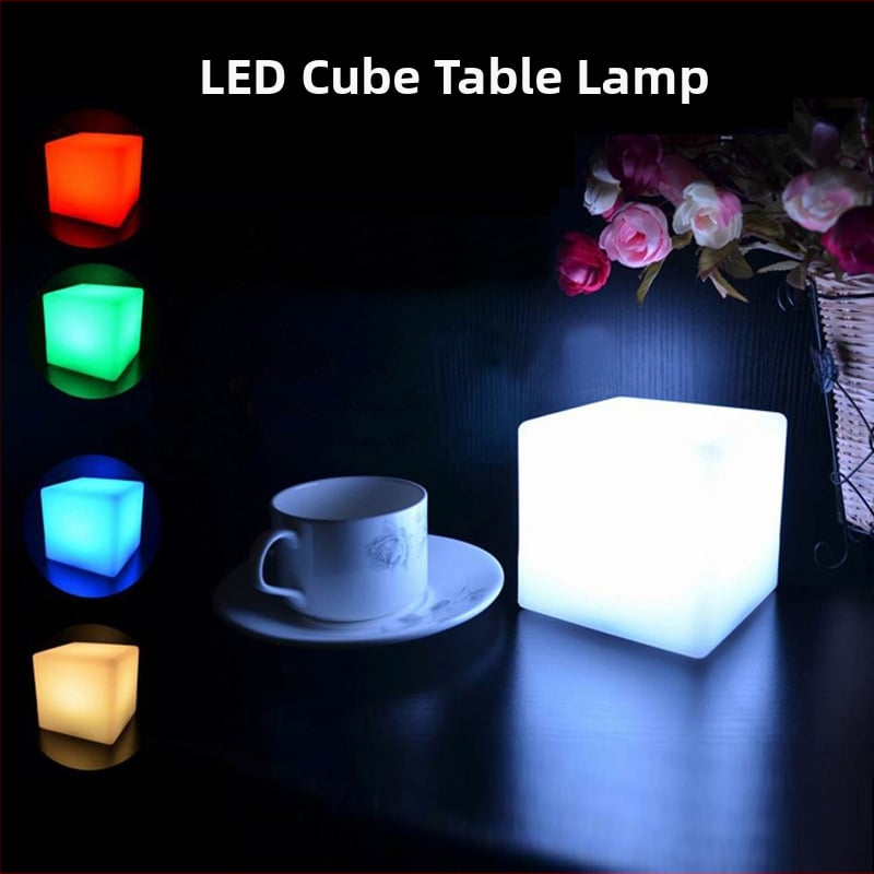 LED žiariaca kubická stolná lampa pre bary a reštaurácie