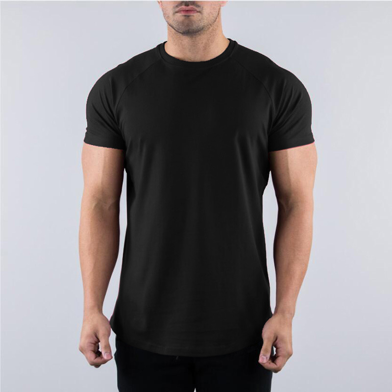 Βαμβακερό κοντομάνικο T‑shirt με εφαρμοστό κόψιμο και ραγκλάν μανίκια