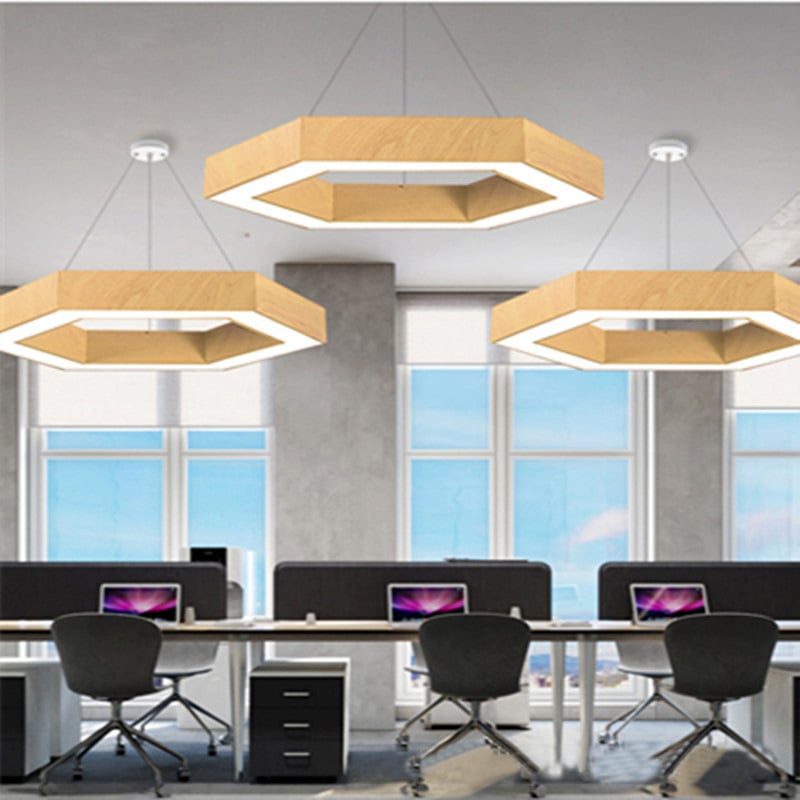 LED εξάγωνη λάμπα με σχέδιο κυψέλης και κυκλικό φινίρισμα ξύλου — κρεμαστό φωτιστικό για νηπιαγωγείο, αίθουσα χορού και γιόγκα, τραπεζαρία