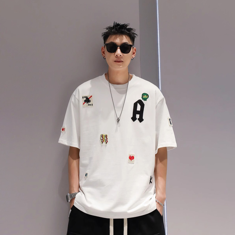 Ανδρική κοντομάνικη T‑shirt σε βαρύ αμερικάνικο στυλ, χαλαρή γραμμή, plus size, στρογγυλή λαιμόκοψη, καλοκαίρι 2025.