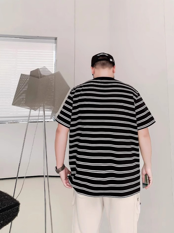 Ανδρικό T‑shirt κοντό μανίκι σε μεγάλες διαστάσεις, ριγέ, χαλαρή εφαρμογή, στρογγυλός λαιμός, βαμβακερό μείγμα, αναπνοή, αντιβακτηριακή δροσιά, καλοκαίρι
