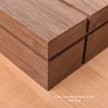 Box na vreckovky z čierneho orecha do obývačky a kancelárie — moderný minimalistický drevený úložný box