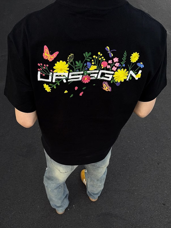 Cleanfit ανδρικό T-shirt με κοντά μανίκια, πίσω φλοράλ εκτύπωση, στρογγυλός λαιμός, χαλαρή γραμμή, καλοκαίρι