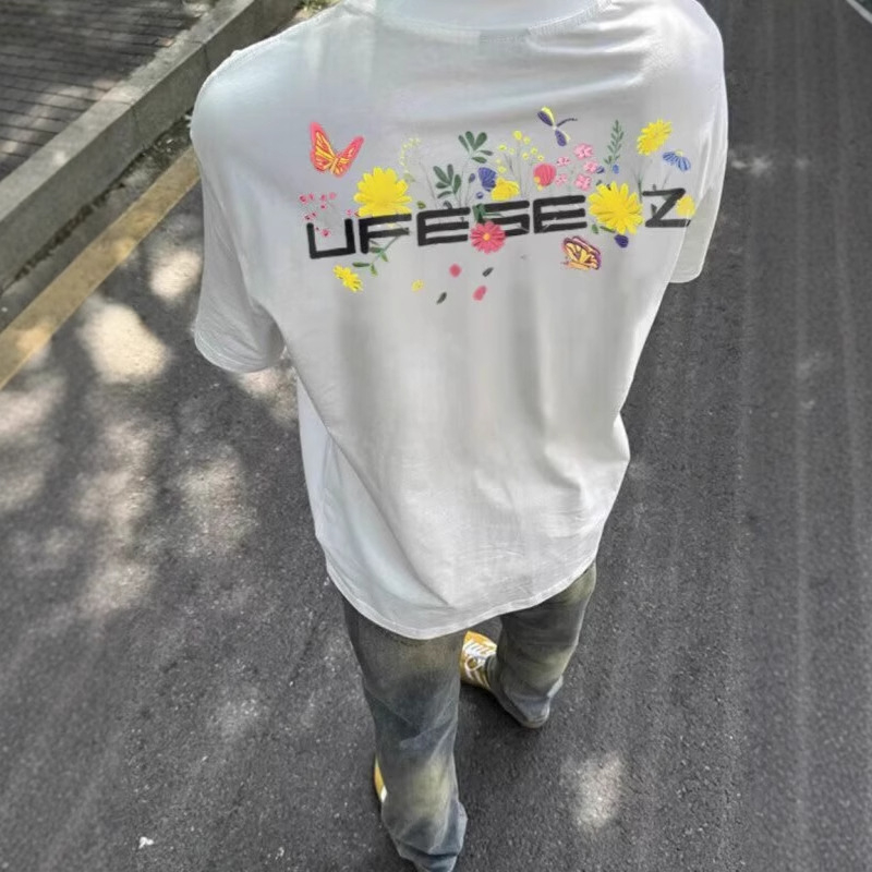 Cleanfit ανδρικό T-shirt με κοντά μανίκια, πίσω φλοράλ εκτύπωση, στρογγυλός λαιμός, χαλαρή γραμμή, καλοκαίρι