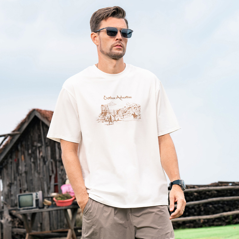 Ανδρικό καλοκαιρινό T‑shirt με εκτύπωση, κοντομάνικο, στρογγυλή λαιμόκοψη, ελαφριά μίξη βαμβακιού