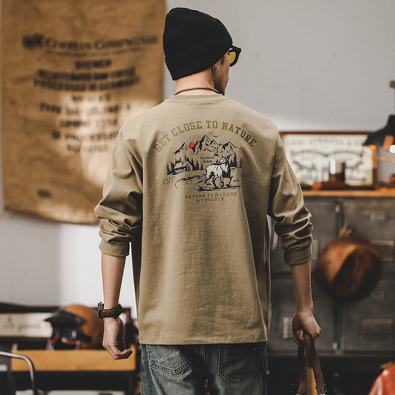 Ανδρικό μακρυμάνικο T-shirt σε αμερικανικό στυλ, βαριάς ύφανσης, φθινοπωρινό 2025, εκτύπωση ορεινού μοτίβου, βαμβάκι, άνετη γραμμή, στρογγυλή λαιμόκοψη