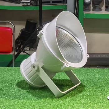 Kültéri LED vetítő lámpa, IP65 vízálló, 50W, 220V