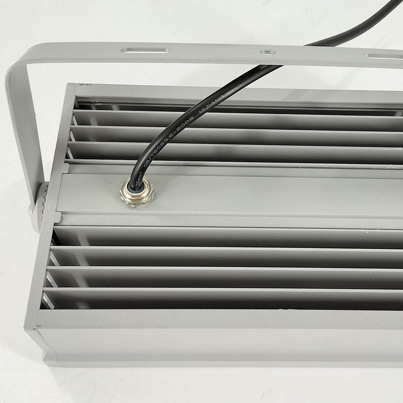 LED szivárvány reflektor, 48W, kültéri IP65 kertvilágítás